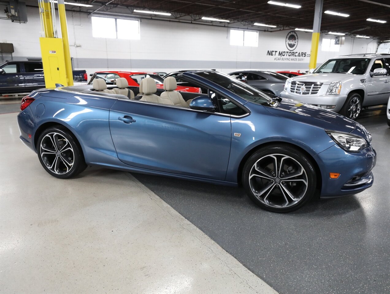 2016 Buick Cascada Premium - Photo 8 - Addison, IL 60101