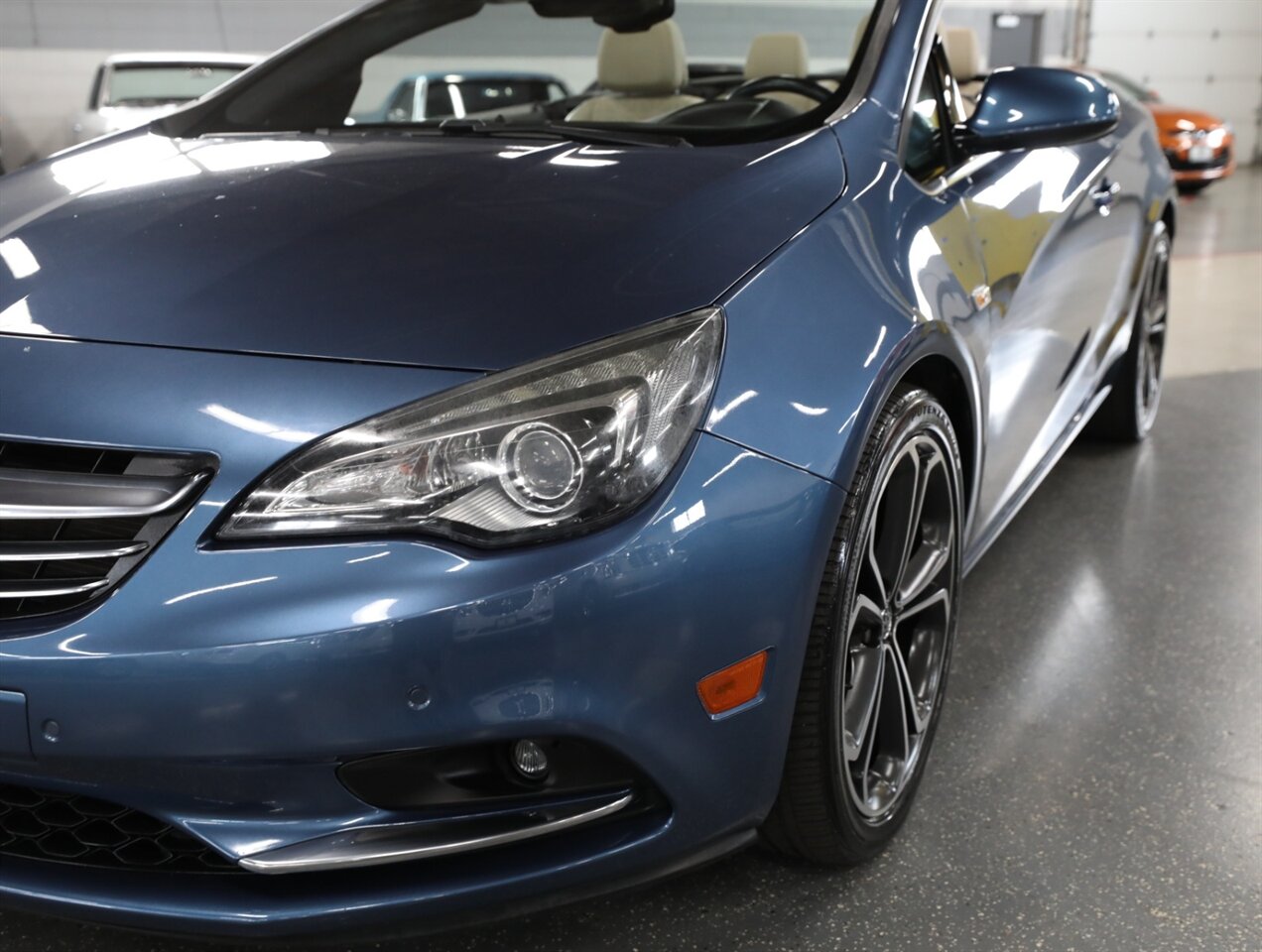 2016 Buick Cascada Premium - Photo 5 - Addison, IL 60101