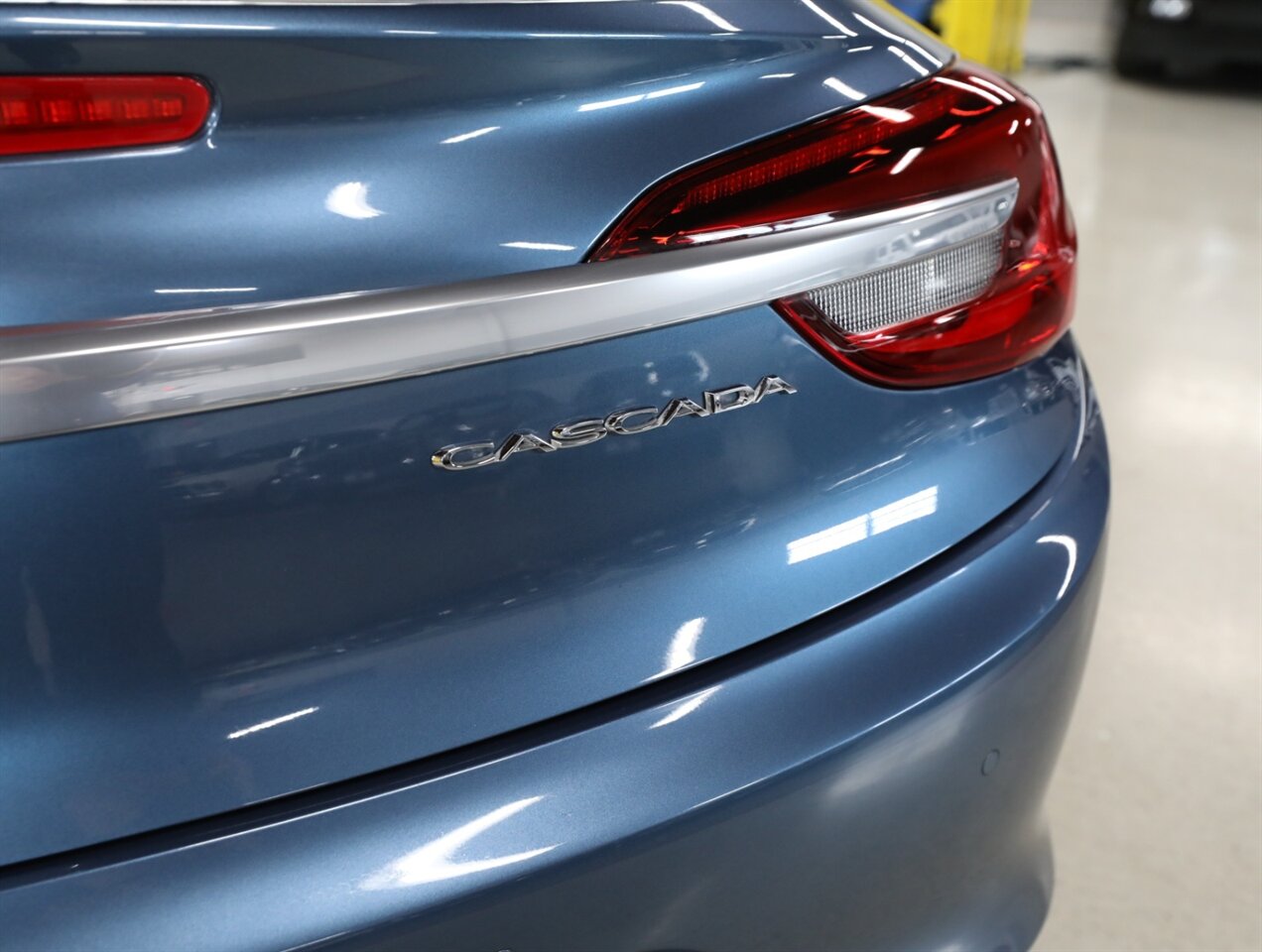 2016 Buick Cascada Premium - Photo 11 - Addison, IL 60101