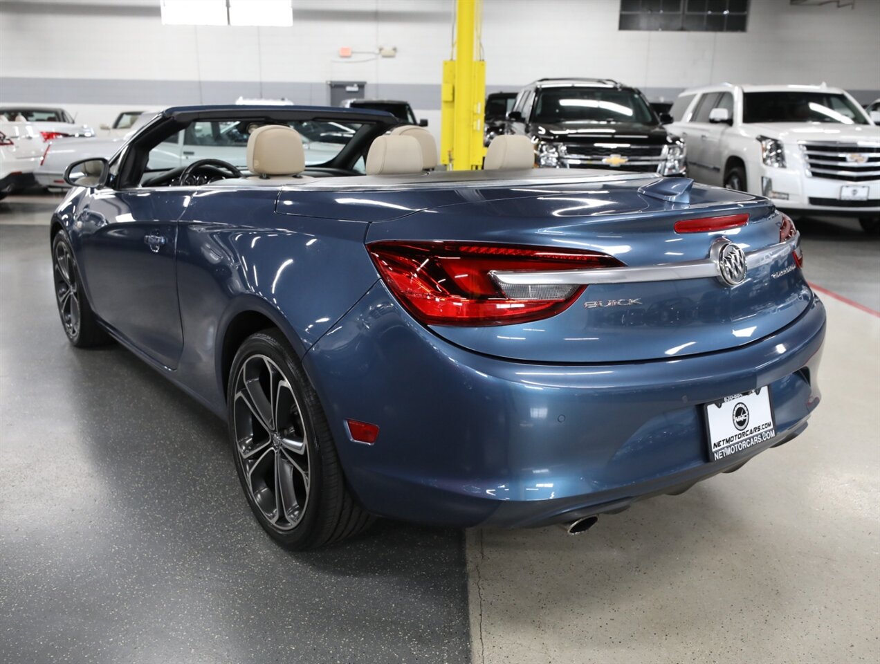 2016 Buick Cascada Premium - Photo 12 - Addison, IL 60101