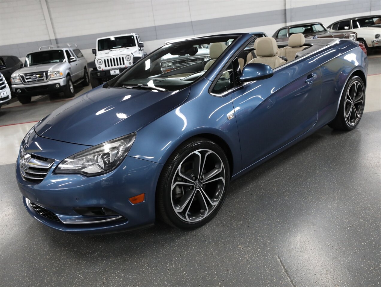 2016 Buick Cascada Premium - Photo 4 - Addison, IL 60101