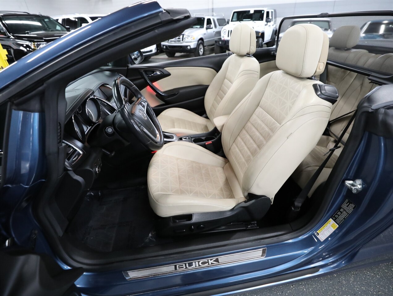 2016 Buick Cascada Premium - Photo 26 - Addison, IL 60101