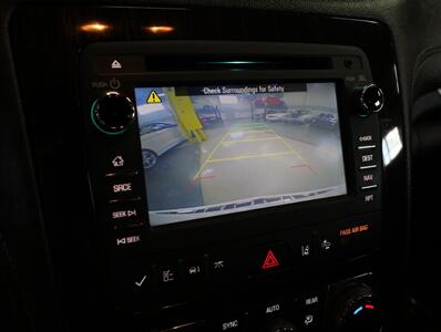 2015 Chevrolet Traverse LTZ AWD - Photo 43 - Addison, IL 60101
