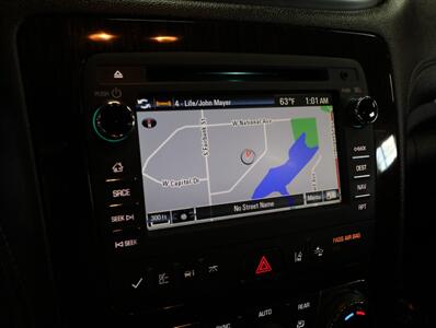 2015 Chevrolet Traverse LTZ AWD - Photo 42 - Addison, IL 60101
