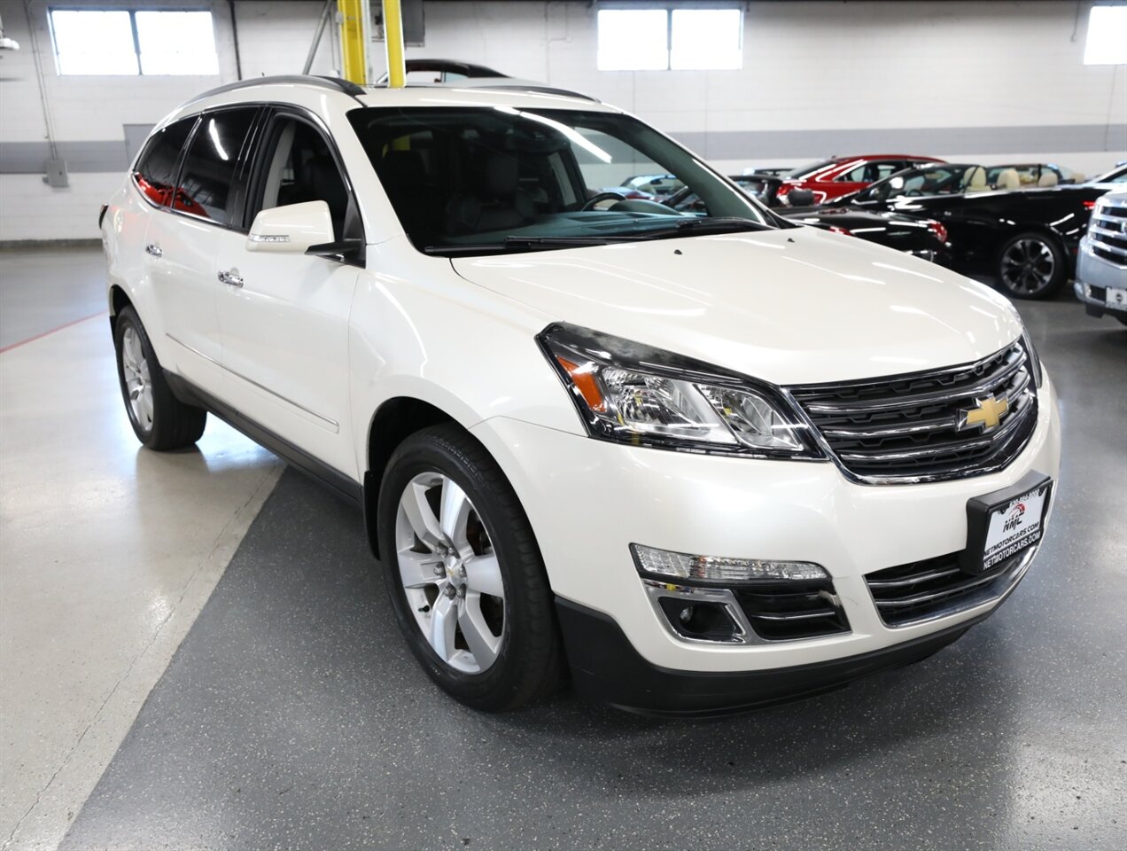 2015 Chevrolet Traverse LTZ AWD - Photo 7 - Addison, IL 60101