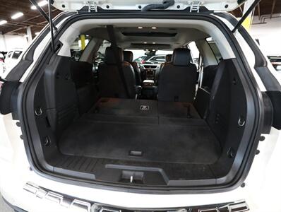 2015 Chevrolet Traverse LTZ AWD - Photo 24 - Addison, IL 60101