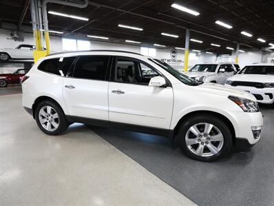 2015 Chevrolet Traverse LTZ AWD - Photo 8 - Addison, IL 60101