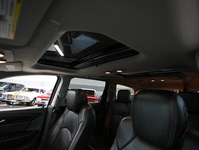 2015 Chevrolet Traverse LTZ AWD - Photo 38 - Addison, IL 60101