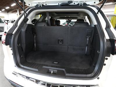 2015 Chevrolet Traverse LTZ AWD - Photo 25 - Addison, IL 60101