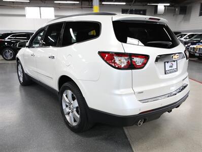 2015 Chevrolet Traverse LTZ AWD - Photo 14 - Addison, IL 60101