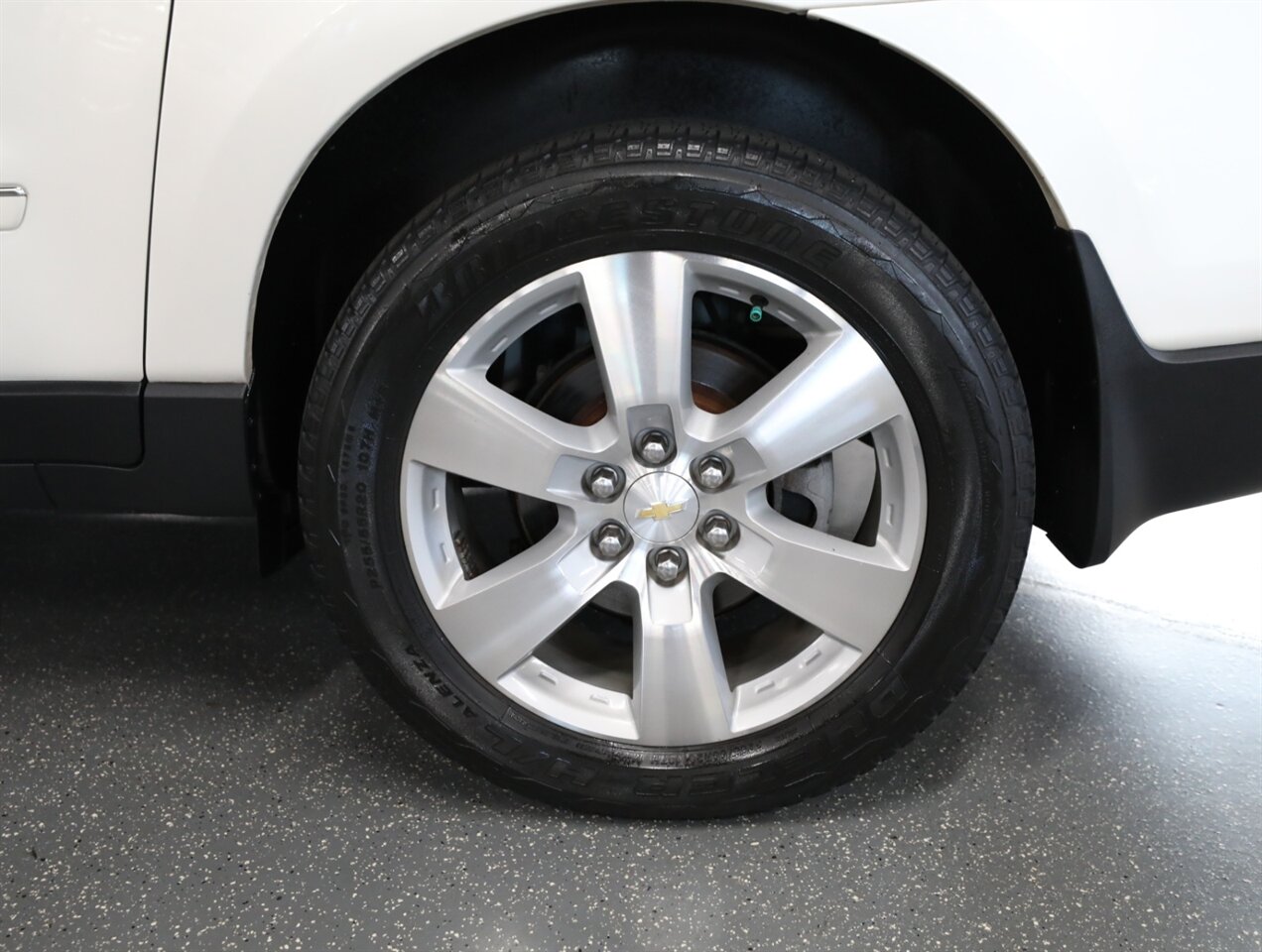 2015 Chevrolet Traverse LTZ AWD - Photo 49 - Addison, IL 60101