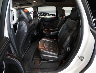 2015 Chevrolet Traverse LTZ AWD - Photo 31 - Addison, IL 60101
