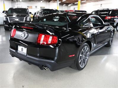 2012 Ford Mustang GT Premium   - Photo 10 - Addison, IL 60101