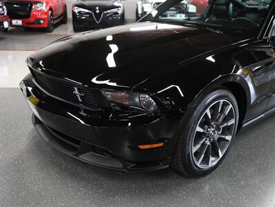 2012 Ford Mustang GT Premium   - Photo 3 - Addison, IL 60101