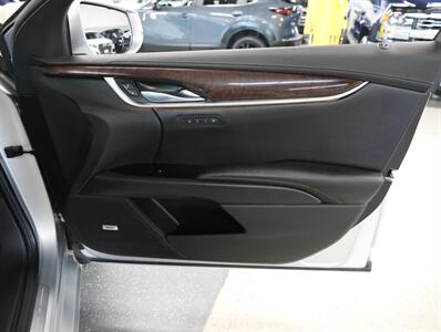 2016 Cadillac XTS Luxury - Photo 16 - Addison, IL 60101