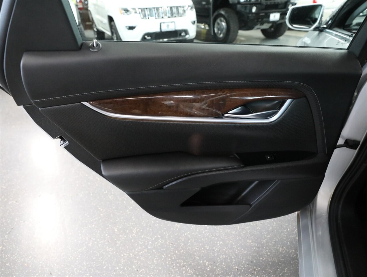 2016 Cadillac XTS Luxury - Photo 23 - Addison, IL 60101