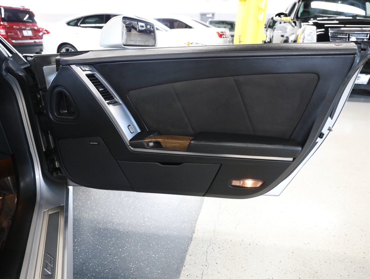 2006 Cadillac XLR-V - Photo 19 - Addison, IL 60101