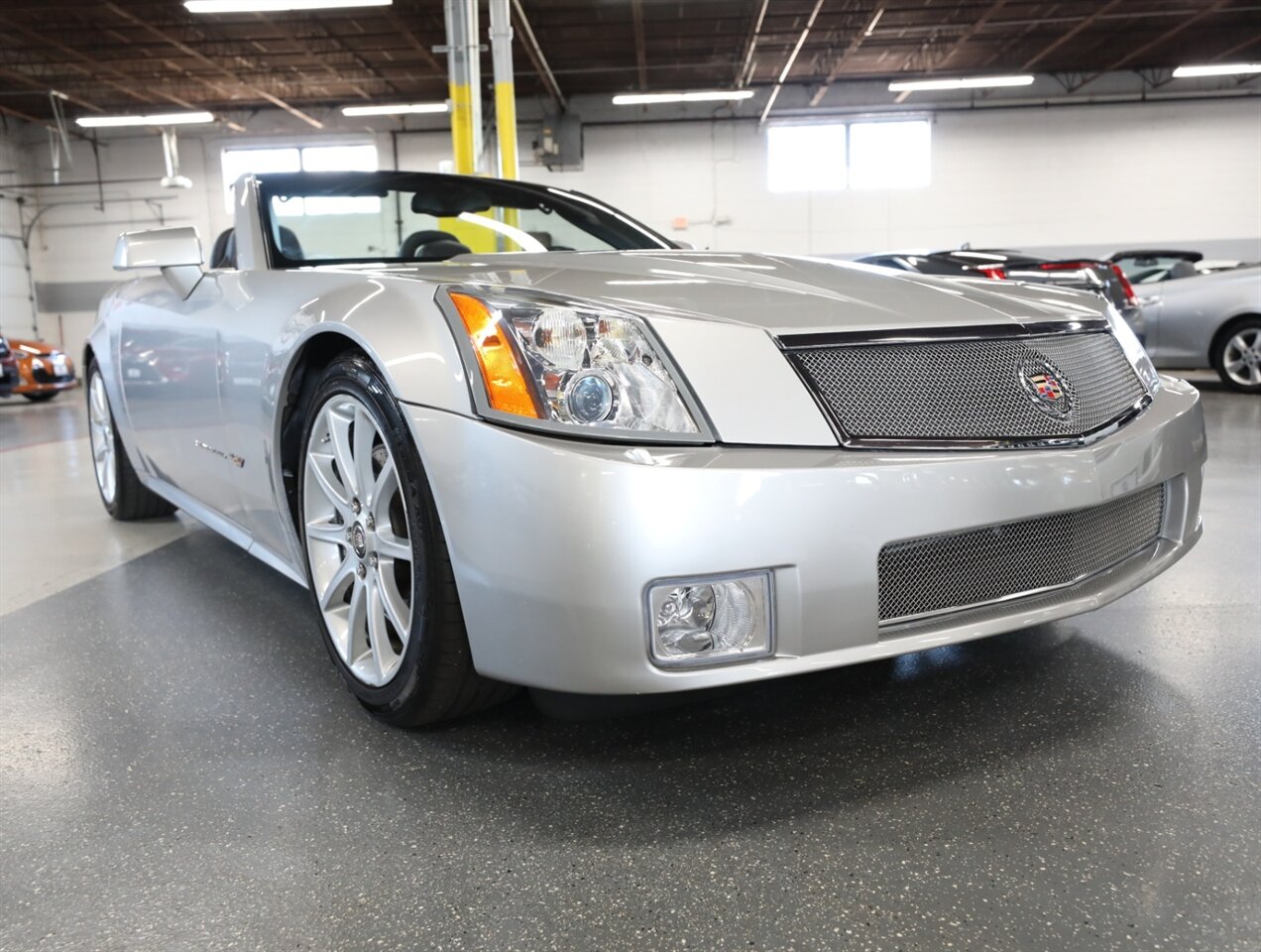 2006 Cadillac XLR-V - Photo 54 - Addison, IL 60101