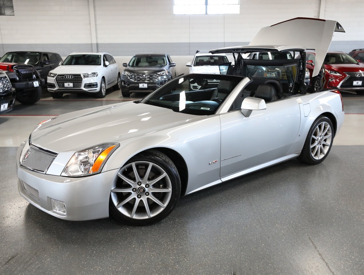 2006 Cadillac XLR-V - Photo 41 - Addison, IL 60101