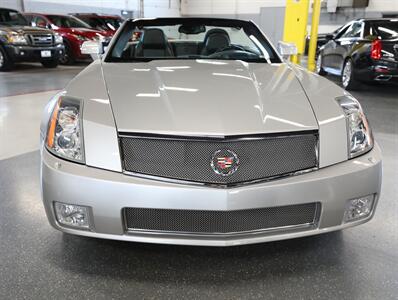 2006 Cadillac XLR-V   - Photo 6 - Addison, IL 60101