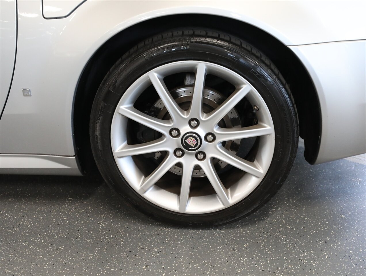 2006 Cadillac XLR-V - Photo 43 - Addison, IL 60101