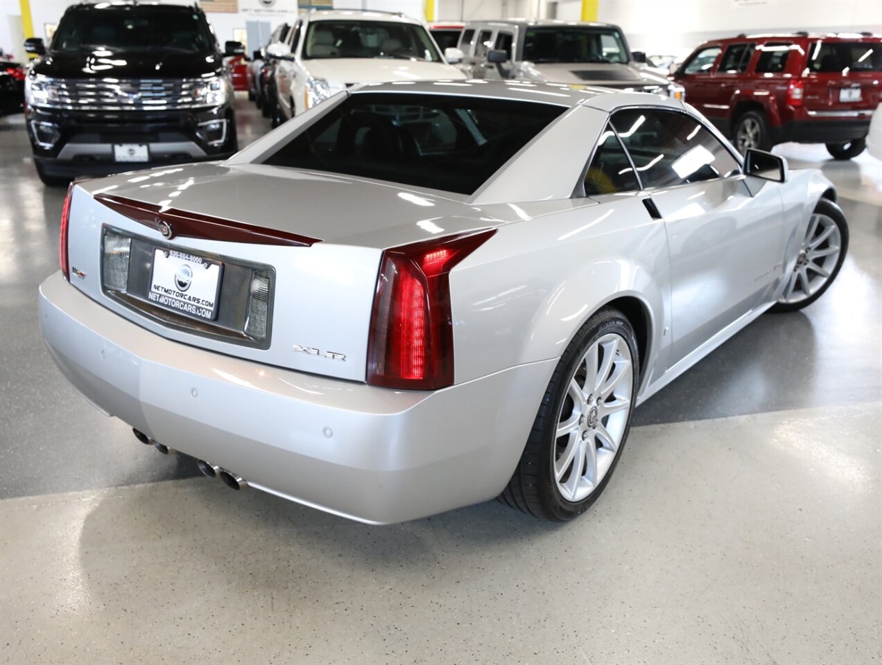 2006 Cadillac XLR-V - Photo 39 - Addison, IL 60101