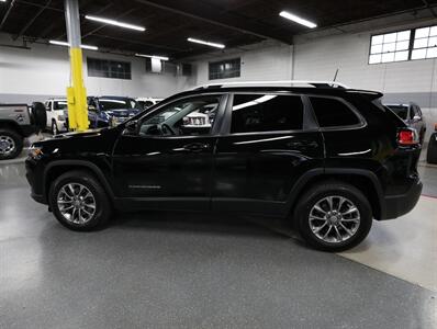 2019 Jeep Cherokee Latitude Plus 4WD   - Photo 15 - Addison, IL 60101