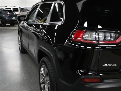 2019 Jeep Cherokee Latitude Plus 4WD   - Photo 14 - Addison, IL 60101