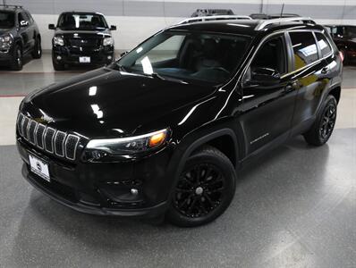 2019 Jeep Cherokee Latitude Plus 4WD   - Photo 2 - Addison, IL 60101