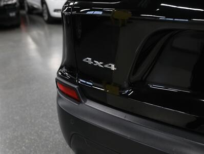 2019 Jeep Cherokee Latitude Plus 4WD   - Photo 12 - Addison, IL 60101