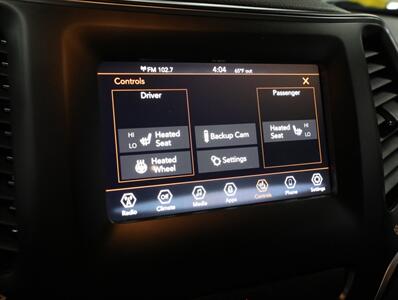 2019 Jeep Cherokee Latitude Plus 4WD   - Photo 34 - Addison, IL 60101