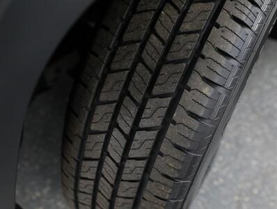 2019 Jeep Cherokee Latitude Plus 4WD   - Photo 45 - Addison, IL 60101