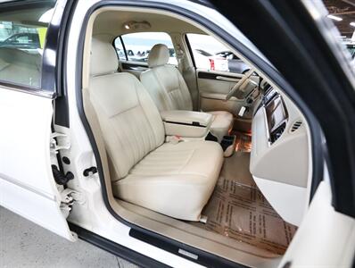 2007 Lincoln Town Car Signature - Photo 19 - Addison, IL 60101