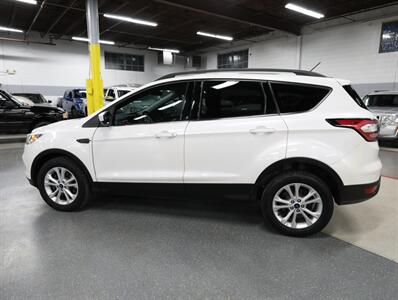 2018 Ford Escape SE AWD   - Photo 15 - Addison, IL 60101