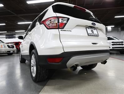 2018 Ford Escape SE AWD   - Photo 12 - Addison, IL 60101