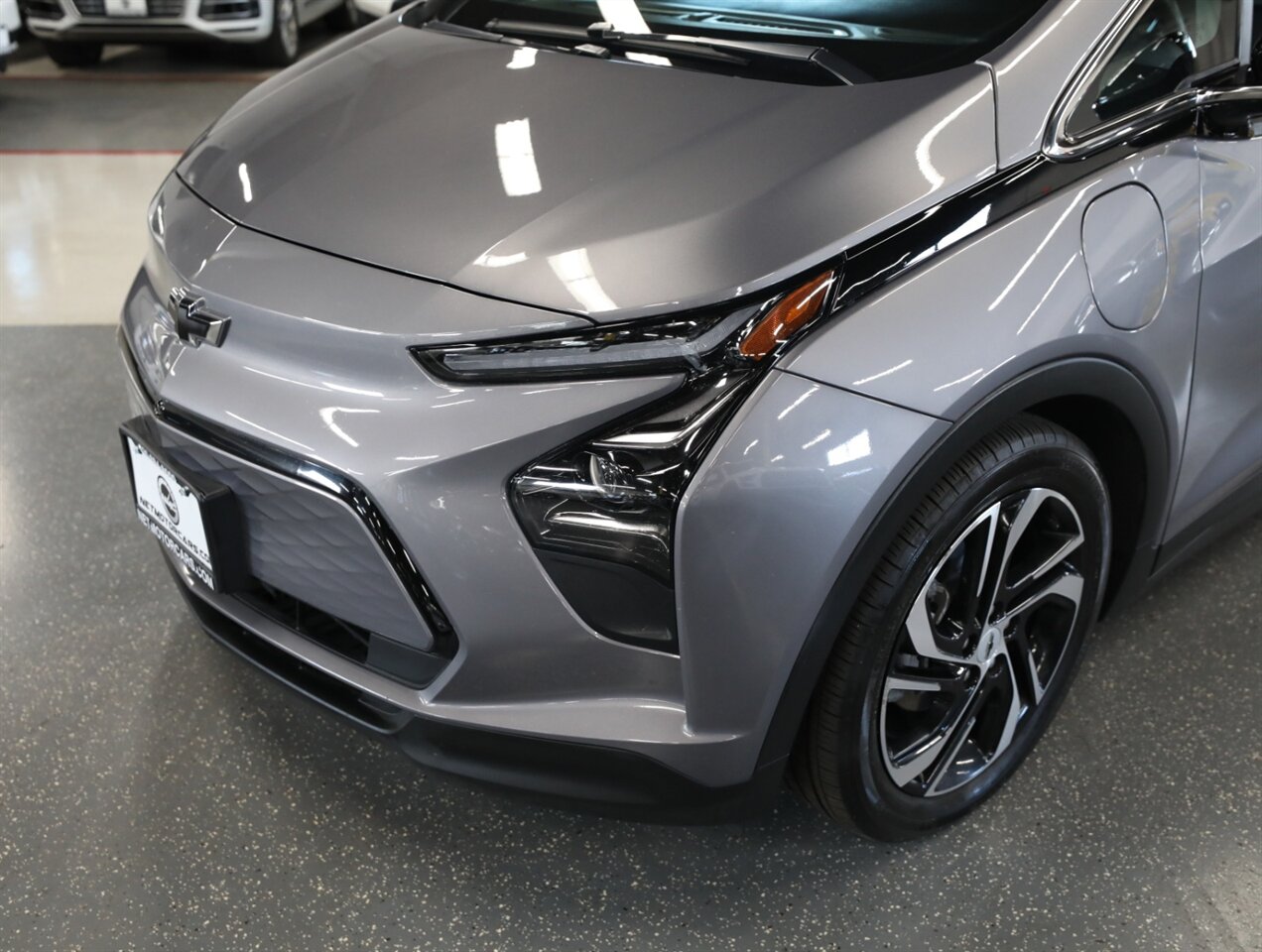 2023 Chevrolet Bolt EV 2LT   - Photo 3 - Addison, IL 60101