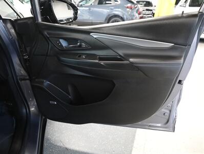 2023 Chevrolet Bolt EV 2LT   - Photo 15 - Addison, IL 60101
