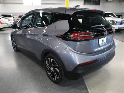 2023 Chevrolet Bolt EV 2LT   - Photo 12 - Addison, IL 60101
