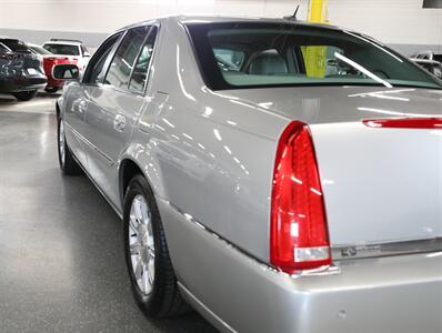 2008 Cadillac DTS   - Photo 14 - Addison, IL 60101