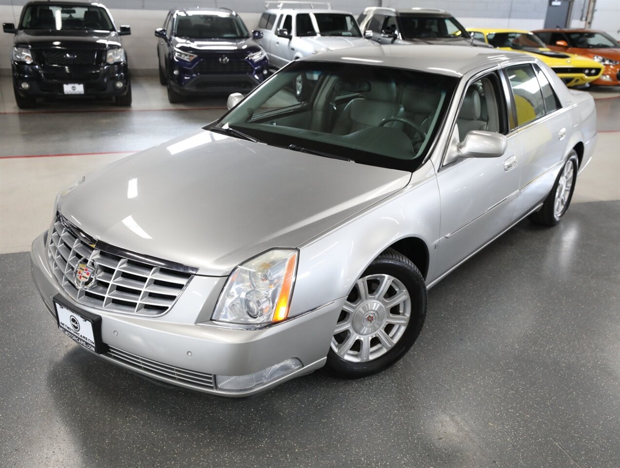 2008 Cadillac DTS - Photo 2 - Addison, IL 60101