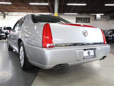2008 Cadillac DTS - Photo 13 - Addison, IL 60101