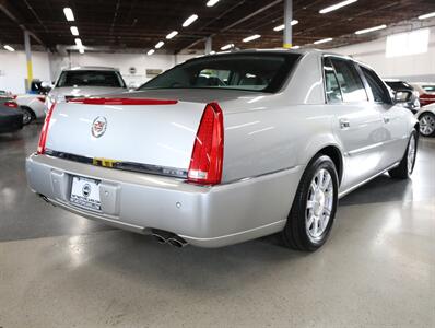 2008 Cadillac DTS   - Photo 8 - Addison, IL 60101