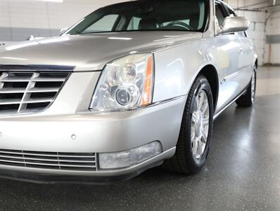 2008 Cadillac DTS   - Photo 4 - Addison, IL 60101