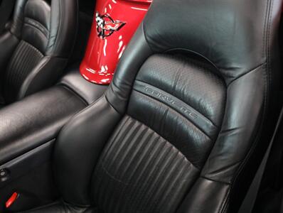 2004 Chevrolet Corvette   - Photo 24 - Addison, IL 60101