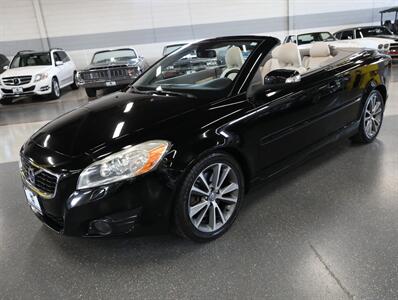 2011 Volvo C70 T5 - Photo 4 - Addison, IL 60101