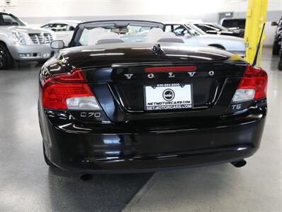 2011 Volvo C70 T5 - Photo 10 - Addison, IL 60101