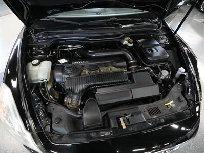 2011 Volvo C70 T5 - Photo 45 - Addison, IL 60101