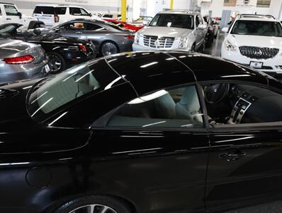 2011 Volvo C70 T5 - Photo 37 - Addison, IL 60101