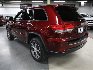 2019 Jeep Grand Cherokee Limited 4X4   - Photo 14 - Addison, IL 60101