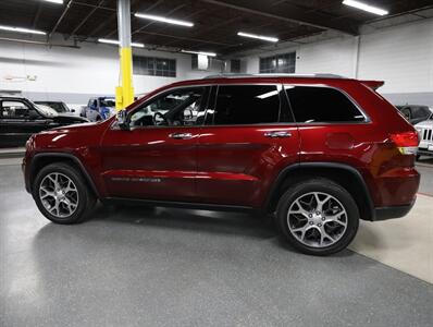 2019 Jeep Grand Cherokee Limited 4X4   - Photo 16 - Addison, IL 60101